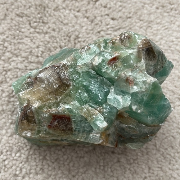 Large Stone - Picture 4 of 5